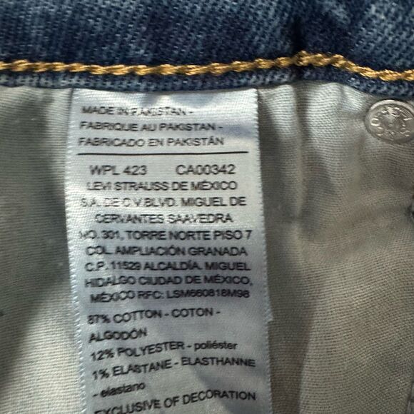 Signature Levi Strauss Heritage High-Rise Distressed Size 10 Fringe Hem - Picture 8 of 9